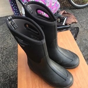 Bogs winter boots kids